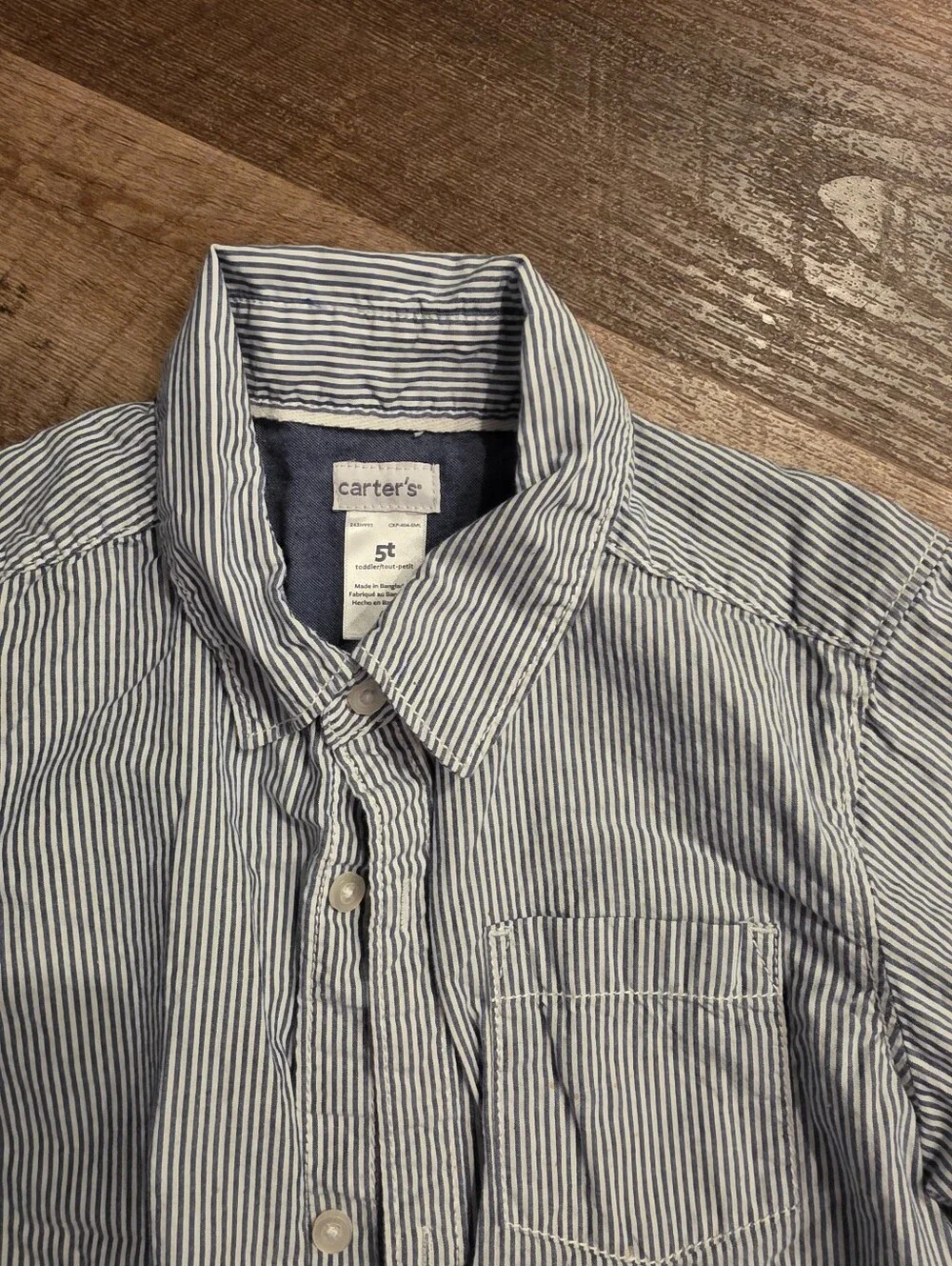 Boys Lot Of 2 Striped Button-Up Shirts  Pink, Gray & White And Blue & Wh Size 5t